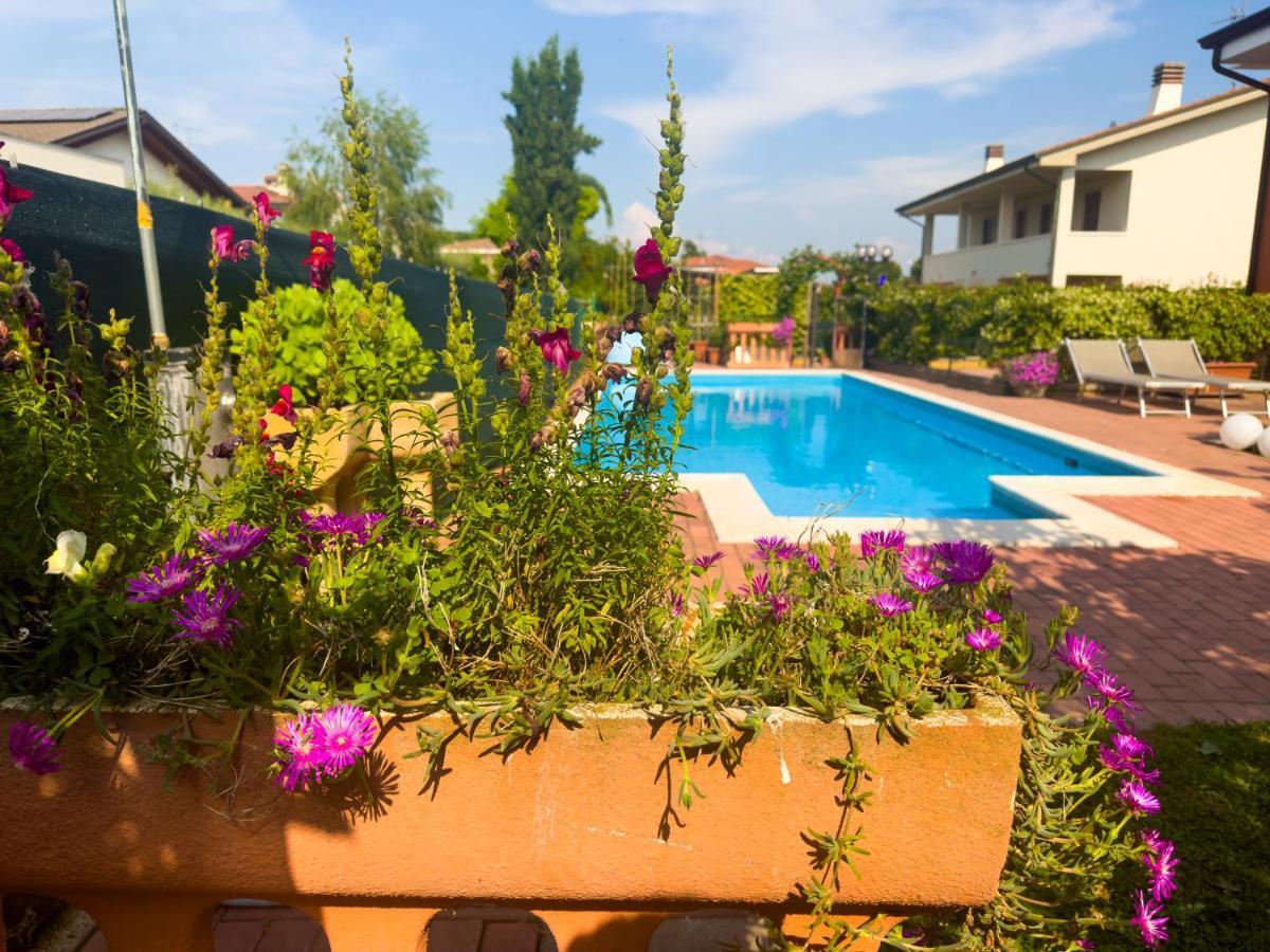 Casa Fanny Otel Castelnuovo del Garda Dış mekan fotoğraf